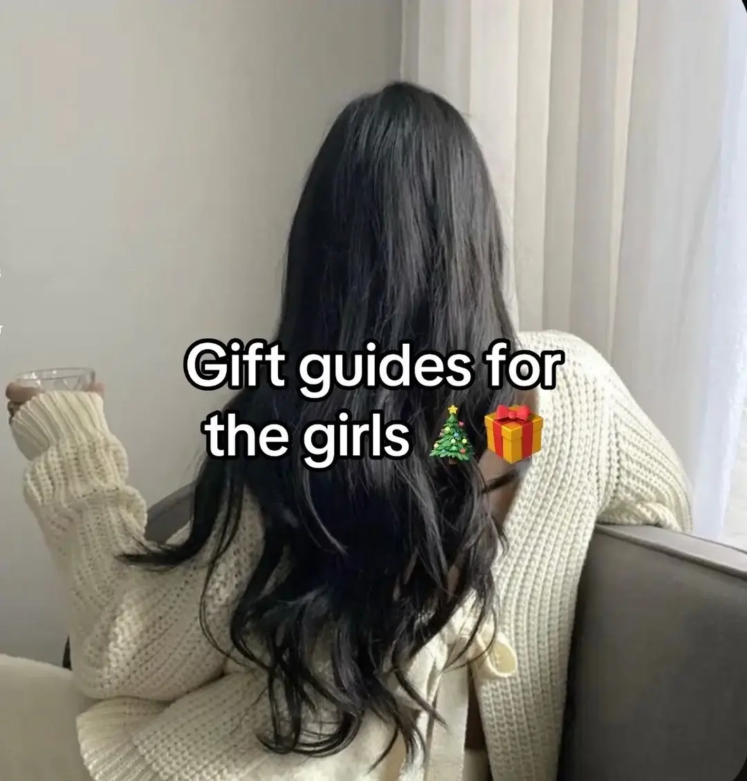 Gift guides for the special ladies in your life, which one are you? 👀 #christmasgift #christmasgiftideas #christmasgiftguide #christmasgiftguideforher #giftguideforher #giftguide2024 #momgiftideas #gymgifts #travelgift 