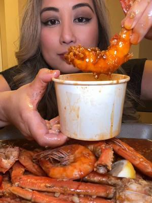 Seafood Boil Mukbang #seafoodmukbang #lobstermukbang #lobstertails #seattle #seattlefoodie #lobstertailsmukbang #eggboil #mukbang #eatwithme #asmrmukbang #asmr #mukbangasmr #crablegs #crablegsmukbang #snowcrab #shrimpboil #shrimpmukbang #seattlefoodie 