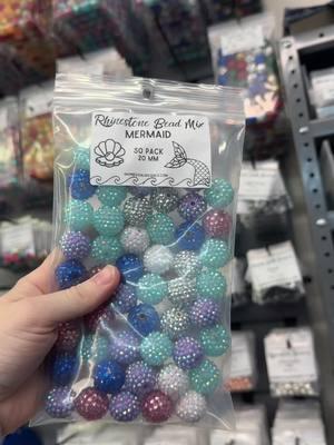 Pack an order with me! #beadsupplier #siliconebeads #smallbusinessorderpacking #focalbeads #packanorderwithme #letspackit #siliconebeadsupplies #SmallBusiness #wholesale #beadasmr #keychainaesthetic #siliconebeadwristlet #beadedpen #carcharm #ornament 