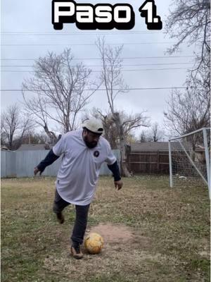 Futbol tutorial⚽️#futbol#soccerboy#footballskills#jogabonito#tekkers#futsal#fut7#regates#tutorial#futboltiktok#fyp#paratii#fypage#4upageonly#paratitiktok#fypシ 