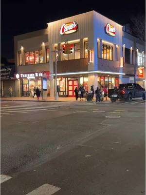 We finally got a Raising Canes🙂‍↕️ #raisingcanes #friedchicken #chickentenders  #fun 