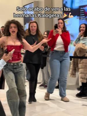 Estuve 8 horas en el mall y no me arrepiento 😂 pdt: creo q saldré en el video JAJSJA #kalogeras #kalogerassisters 