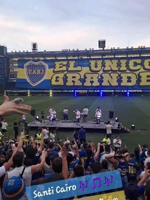 Show de Santi Cairo un ex integrante de Yerba Brava. En La Bombonera. #BocaJuniors #santicairo #yerbabrava #flypシ🤗❤️🙏 #flypシ #flyp #Stadium #Cantante #BuenosAires #LaBoca #LaBombonera #fußball #cantanteargentino #argentina #elunicogrande #BocaElUnicoGrande #LosBosteros #Xeneizes #bocaesgrandeporsugente #lamitadmas1 #BocaUnicoGrande #elunicogrande #cumbiavillera #zepequeno 