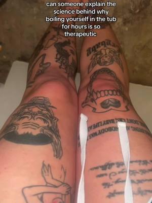 everytime i get out im red asf #foryou #therapy #therapytok #therapytic #warm #touchdeprived #bath #hotshower #warmwater #comfort 