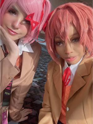 NATSUKI AND SAYORI ‼️‼️@🩷natalia🩷  #dokidokilitertureclub #dokidokicosplay #ddlc #sayoricosplay #natsukicosplay 