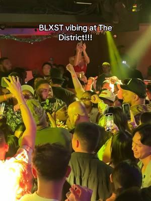 Hawaii’s #1 nightclub to see your fave artists 🥳 @Blxst #nightclub #hawaii #bartender 