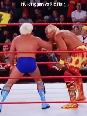 Hulk Hogan vs Ric Flair #prowrestling #WWE #classic #bestoftheday #wwf #WrestleMania #viral #foryou #hulkhogan #goldberg #ricflair #onthisday #teamwork 