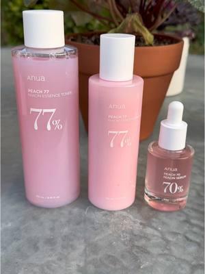 Anua peach skincare set. Not just cute but it hydrates so much and your skin will glow. #anua#anuatoner#anua77#anuapeach#anuapeachskincare#pinkgirl#pinkskincare#pinklife#prettyskincare#koreanskincare 