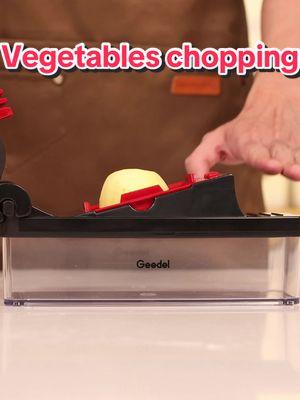 Easy vegetables chopping with veggie chopper #geedel #kitchengadgets #veggiechopper #vegetables #chopping #zucchini #potato #tiktokshopholidayhaul 