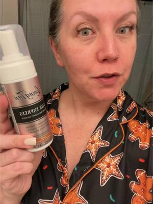 This self tanner was easy to apply and i got a very nice color that lasted! #selftanner #lovingtan #tanskin #TikTokShopHolidayHaul #spotlightfinds #NewYearNewAura #fashionlookbook @Loving Tan 