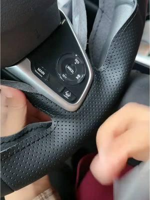 Steering Wheel Cover for Honda Civic 🪡 #enjoy #handsewing #stitch #steeringwheelcover #car #automobile #truck #interiordesign #DIY #installation #tutorial 