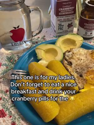 Don’t say I didn’t pyo 😜 You can find these in the TikTok shop! I linked them for you, sorry but the breakfast isn’t included 🤭 #fyp #utiprevention #cranberryextract #craneazeurinarytract #health #healthyliving #healthycat #supplementsthatwork @Triquetra #triquetrasupplements #triquetrahealth #TikTokShop 