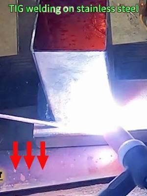 TIG welding on stainless steel. #simder #simderwelders #sd5010pro #5in1 #tigwelding #foryo #holidayhaul #weldinglife #welder #tigwelder #weldinglife 