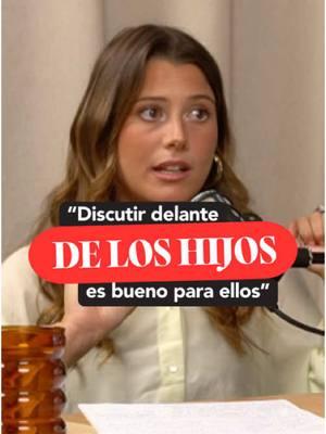 ¿Discutir delante de los hijos puede ser beneficioso? 👶 Sí, si lo haces bien.  Los niños aprenden más de lo que ven que de lo que les decimos. Mostrarles cómo resolver conflictos de manera saludable puede ser una gran lección para su futuro ✨. Pero para que eso ocurra tienes que aprender a “discutir bien” ❤️ y lo conseguirás si comentas DISCUSIONES para ver la entrevista completa con Paloma Aleñar (y todo lo nos ha revelado sobre este tema) #Discutir #Parejas #EscuchaActiva #Terapia #Narcisismo #Comunicación #Convivencia #RelacionesSanas #ResoluciónDeConflictos 