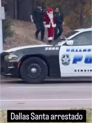 No va aver regalos este año..#fyp #santaclaus #arrestado #merrychristmas #santaclos #police #regalos #navidad #2024 