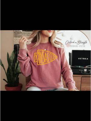 Kansas City arrowhead Comfort Colors crewneck sweatshirt #redkingdom #welcometotheredkingdom #kansascity #kansascitychiefs #chiefs #chiefskingdom #chiefsnation #chiefsfootball #chiefsfans #kckingdom 