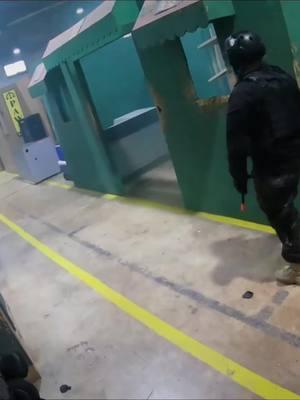 That time someone threw a Smoke in Miami airsoft#wow #fire #fyp #fypシ゚viral #fy #fypage #fypシ゚viral #airsoft #airsoftclips #airsoftfunny #fail #epicfail #game #funny #what #chaos #lol 