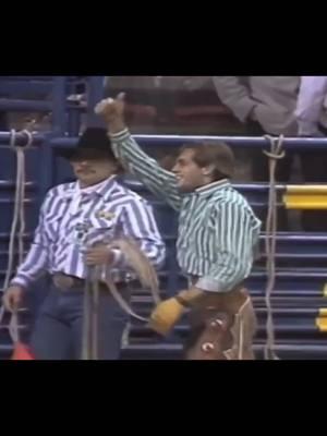 Lane frost NFR round 10! #nfr #bullride #vivalasvegas #nationfinalsrodeo #BRO #licabell #lanefrost #halloffamer 