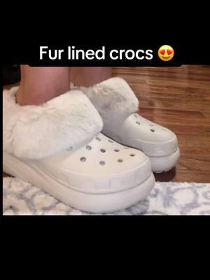 Love these cute fur lined Crocs 🥰 @Crocs #crocs #furlinedcrocs #fuzzyslippers #fuzzyshoes #ttsacl #tiktokshopholidayhaul #mademyyear 