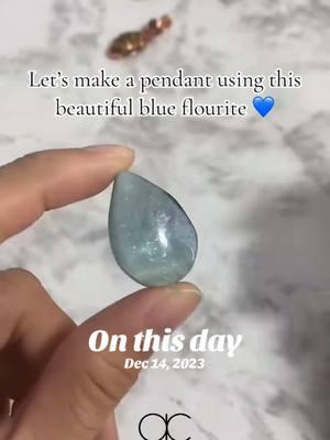 Wire wrap this pendant with me. 💙 #onthisday #wirewrapping #wirewrappedjewelry #wirewrap #crystals #flourite 