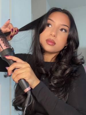 love this tool & luv my hair #hairrollers #hairrollerstutorial #wavytalk #rollersettutorial #latinasforyou #latinas 