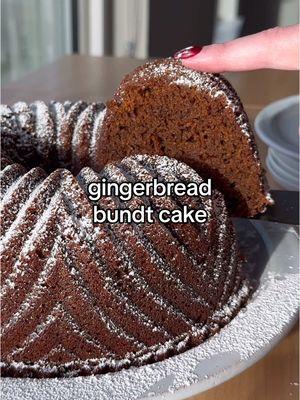 When you need something simple, yet elegant to bake for the holidays, make this gingerbread bundt cake! Made with a generous amount of molasses, this cake is beautifully dense & moist with an unmistakeable deep molasses flavor. Serve the cake with a generous dusting of powdered sugar for a snowy effect❄️🧸  #gingerbreadcake #christmascake #gingerbreadbundtcake 