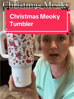 🎅I know Christmas is basically here but check out how cute this Meoky is! #meoky #meokytumbler #meokycups #TikTokShop #tiktokshopnewarrivals #christmathings #christmasgiftsforher #momgifts 