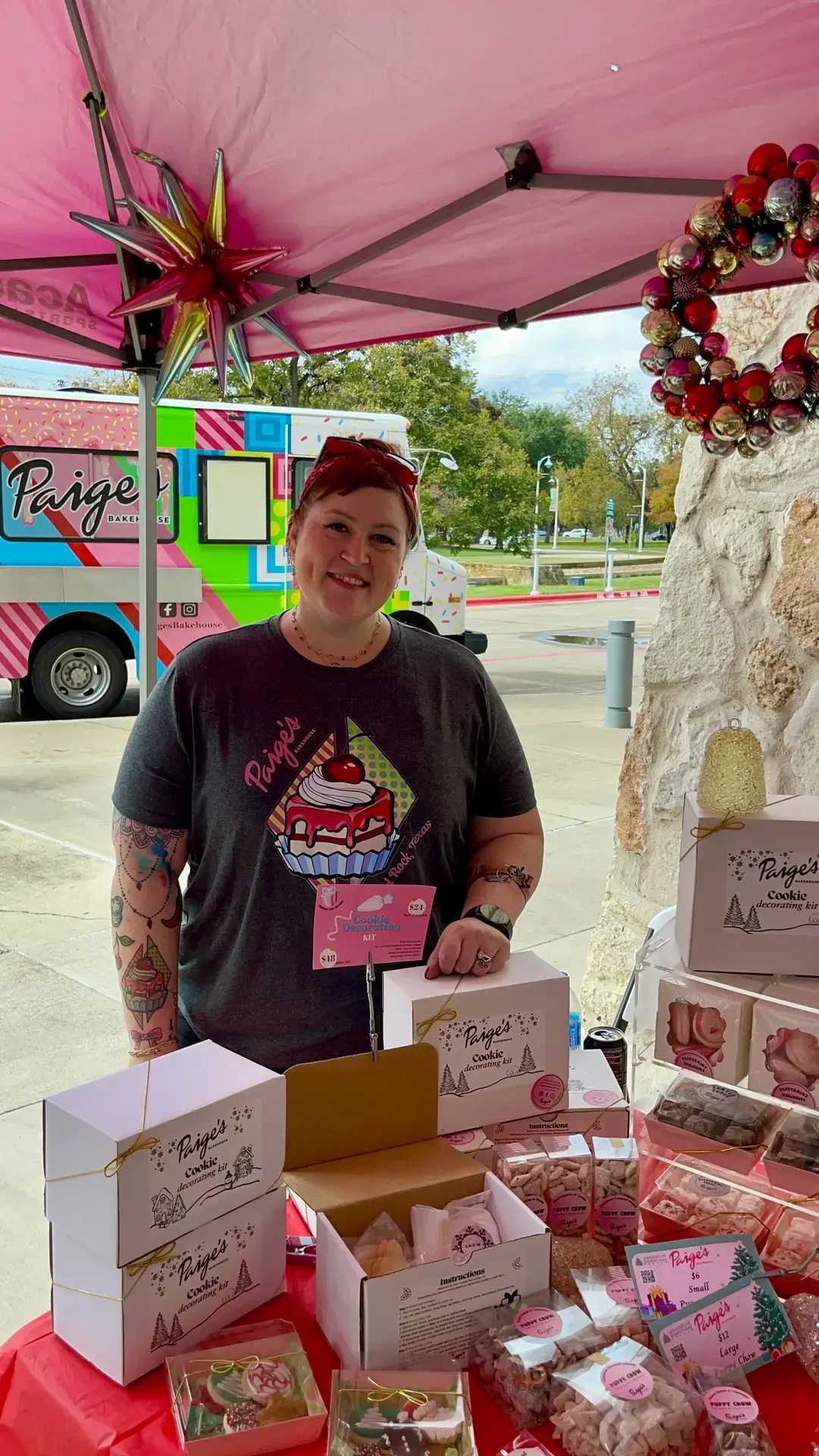 We’re at the Armadillo Christmas Bazaar!! Stop by and see us today until 5:30PM and Sunday from 10:30 AM to 5:30 (Rain or shine). Luckily, the sun is shining bright 🎄🎄🎄 #paigesbakehouse #bestbakery #do512family #do512 #Christmas #christmasgifts #austin #austintexas #christmasmarket #roundrocktx #palmereventscenter #armadillochristmasbazaar 