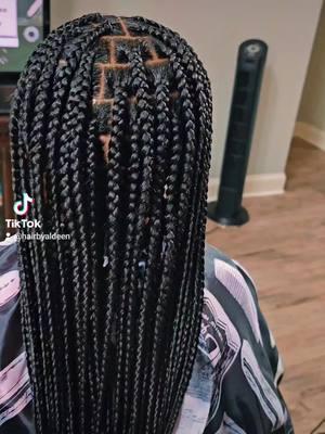 #knotlessboxbraids #knotlessbraids #plaits #knotlessplaits #senegalesetwists #ropetwists #bestropetwist #twostrandtwist #naturaltwists ##mcdonoughga #hamptonga #stockbridgega #atlantahairstylist #mastercosmetologist #licensedcosmetologist 