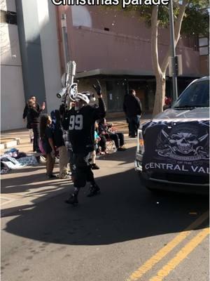 Downtown #Fresno #ChristmasParade #raidernation #RNFL 