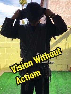 You’re environment will often try to make you loose sight of your vision and your dreams but you don’t need your eyes to follow blindly or see the truth. Stand up and take action. When you follow your heart and go after your dreams your vision will become crystal clear. Stay safe out there and stay awesome!  ⚠️Disclaimer: The actions in this video was performed by a trained professional in a controlled environment. Please do not attempt unless under the supervision of a trained professional. For demo purposes only.⚠️  #martialarts #martialtok #sensei #martialartslife #katana #samurai #shinobi #blindfolded #ninja #philosophy #vision 