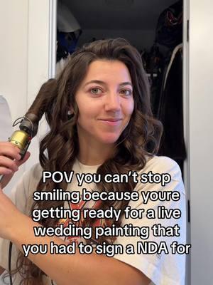 I CANT WAIT TO TELL YOU GUYS 🩵🤠🥹 #liveweddingpainter #liveweddingpainting #weddingpainting #wedding #getreadywithme #grwm #smiling #grateful 