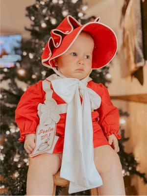 The cutest present I ever did see @BusyBeesSmocks  #babyinabonnet #christmas #25daysofchristmas #reasonfortheseason #babygirl #babyoutfit #smockedbabyclothes #smockeddress  Baby in a bonnet 25 days of christmas outfits Baby girl outfit Smocked baby clothes