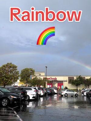 It was so beautiful! #beautiful #rainbow #overtherainbow #inthesky #lookup #rainy #rainyday #windy #cold #coldweather #lovelyview #bayarea #alameda 