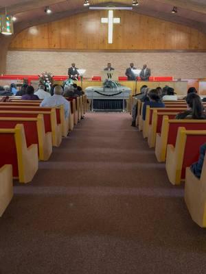 A rainy Saturday of serving families, like only Winnfield Funeral Home of Shreveport can 🕊️.#Louisiana #Shreveport #Funerals #Hearses #Limousines #Processions #FuneralDirector #FuneralHomes #Church #FuneralService 