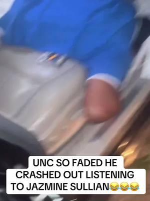 unc dont wanna be saved😂#driving #crashout #unc #uncle #oldhead #faded #drunk #save #help #fyp #foryoupage #viralvideo #funnyvideo #jazminesullivan #classic #vibe #latenight 