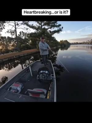 Just watch!#rapala #trackerboats #trend #viralvideo #fypシ゚viral #bts #frogs #buzzbaits #dudewipes #jackhammer #shadraps#blowups #Outdoors #topwater #berkleybaits 