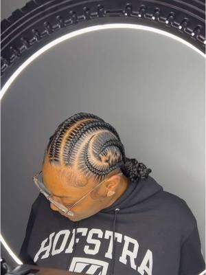 bussssss it  📍 middletown, ny Follow : @bloombraider for more content like this ⭐️ #bloombraider #middletownnybraider #middletownbraider #braidercontent #blackbusinessowner #smallbusinessowner #braids #braider #braidersebook #braiderproblems #braiderhack #beginnerbraider #explorepage ##dramaticedges #aliciakeysbraids #smallcornrows #stitchbraids #stitchcornrows #freestylecornrows #freestylestitchbraids #heartcornrows #heartstitchbraids 