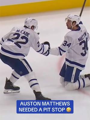 Auston Matthews lost his skate blade and needed a lift to the bench from Jake McCabe 🤣 @Toronto Maple Leafs #hockey #hockeytok #NHL 