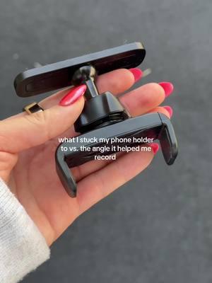 Magnet phone holder!! This thing is a game changer for recording. Super discreet and you can get a million angles since its on a ball point #phoneholder #gymphoneholder #GymTok #phoneholderstand 