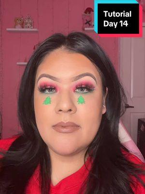 Day 14  Those are not christmas trees 🤣 #latinacreatorsforyou #eyeshadowtutorial #colorfulmakeup #makeup #eyeshadowtutorials #eyeshadowideas #eyeshadow #tutorial #makeup-tutorial #stepbystepeeyeshttadowtutorial #eyeshadowtutorials #makeuplouok #glitter #browneyeshadow #cutcreasetutorial #cUtcreaseeyemakeup #cutcrease #Sephorasquad #prettyeyeshadow #makeup_queeeen 