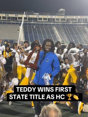 TEDDY BRIDGEWATER BRINGS A STATE TITLE BACK TO THE WEST 🤯🏆 #MiamiNorthwestern #HighSchoolFootball #Football