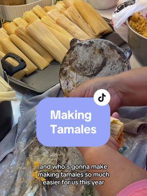 Is there a right way to make tamales??? #tamales #makingtamales #tamalada 