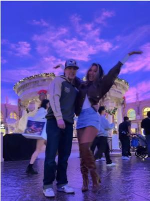 celebrated our 10 months in vegas!! #lasvegas #vegas #ceasarspalace #skybuilding #justinbieber #flatline #allthatmatterstome #inlove #cute #couple #fyp #fit #OOTD 