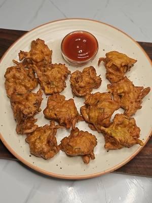 Mix Veg Pakora #mix #veg #pakora #cooking #Recipe #bbq #spicy #fyp #foryou #foryoupage #viral #viralvideo #viraltiktok #TikTokTrend #ViralPost #TikTokTrend #grow #account #growmyaccount #unfrezzmyaccount 