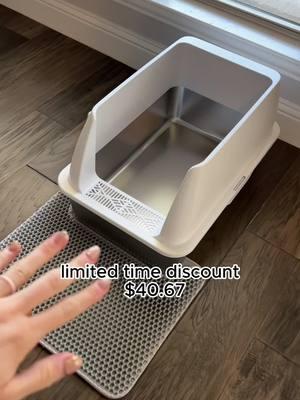 Finding a good litter box is always a struggle but this one so far is absolutely worth the money 🙌🏻🙌🏻 #cats #catperson #catpeople #litterbox #litterboxtips