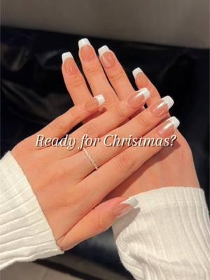 Ready for Christmas?🎄 #luloulife #luloupressonnail #nails💅 #winternails #christmasnails #christmas #christmas2024 #ChristmasLook #whitenails #frechtipnails #TikTokShopHolidayHaul #fyp #fy 