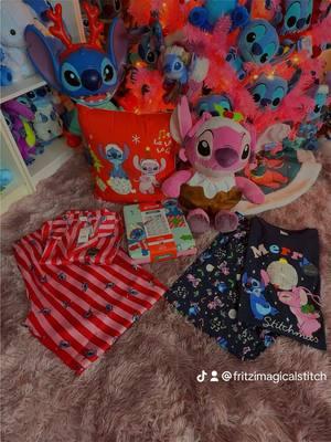 Everything is from uk 🇬🇧. @George At Asda  Todo es de Reino Unido 🇬🇧 Don’t forget to follow me for more stitch content, and on my Ig , LINK IN MY BIO 🌺🩵🩷 . No olvides de seguirme para más contenido de stitch, y en mi Ig también, EL LINK ESTÁ EN MI PERFIL 🩷🌺🩵 #stitch #stitchcollection #stitchcollector #stitchlover #liloandstitch #stitchforlife #stitchfan #stitchexperiment626 #stitch626 #disneystitchcollectors #disneystitchfan #disney #disneystitchcollection #disneystitchlover #disneystitch626 #stitchfansforever #disneyliloandstitch #disneystitchlover #disneystitch626 #stitchfansforever #disneyliloandstitch #stitchfinds #stitchmas #stitchxmas #xmasstitch #stitchchristmas #christmasstitch #christmas #stitchnavidad #george #georgeasda #asda #georgeasdahaul #stitchmashaul #stitchpajamas #stitchduvet #stitchbedding @Disney Style @Disney Store @Disney @Disney Products @Disney+ @Disney Parks  @Disney D23 