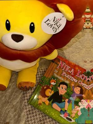 🌲🎄🤶#wrappinggifts #grandbabiesarethebest #giftsforgrands #greatgiftideas #nikaloves #nikalovesimagination #aarkntrysit #childrensbooksandtoys #christmas2024 @Nika Loves Imagination 