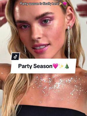 Glossed up and glowing—party season starts now ✨💄🪩 #Wonderskin #partymakeup #festivemakeup #xmas #HolidayReady #GlowUpSeason